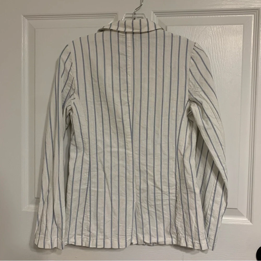 Coco & Shay Women's Small White Blazer Blue Pinstripes Cotton‎ Viscose Preppy